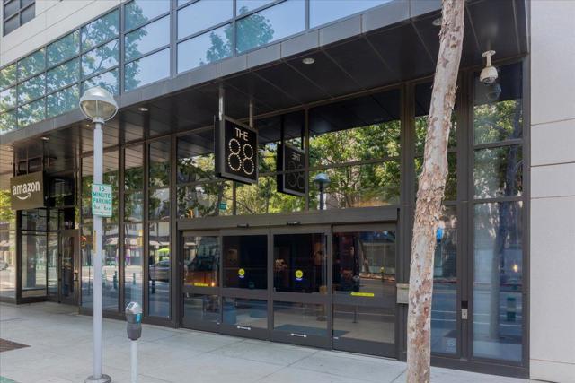 88 E San Fernando Street, San Jose CA: https://media.crmls.org/mediaz/03e2dab0-08ed-40d1-9739-ccb1b159e22a.jpg