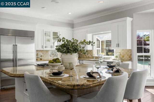 5655 Bruce Dr, San Ramon CA: https://media.crmls.org/mediaz/03e308ed-a3af-4a17-b92e-281422ebc6a3.jpg