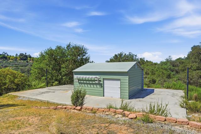 Detail Gallery Image 42 of 74 For 26940 Paradise Meadow Ln, Valley Center,  CA 92082 - 3 Beds | 2 Baths