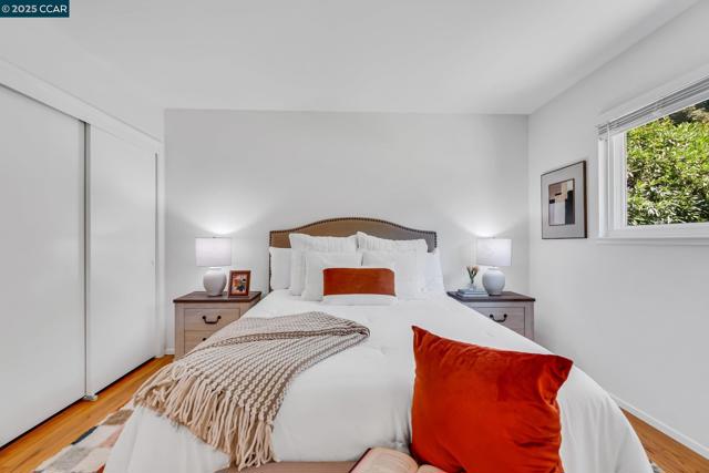 57 Jemco Ct, Pleasant Hill CA: https://media.crmls.org/mediaz/03e6312d-b6b6-4c38-b23d-7eddda40796d.jpg