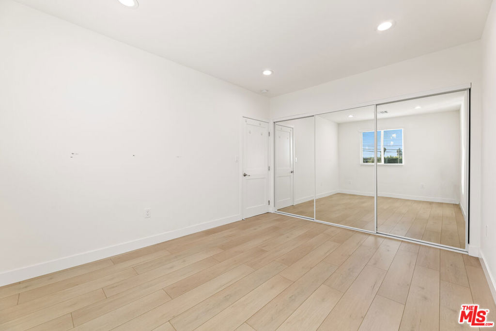 MLS #25607925 image #16