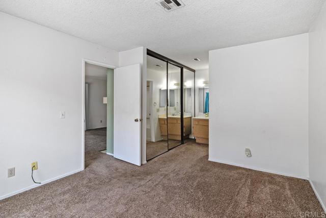 Image 17 of 30 For 10337 Azuaga Street 218
