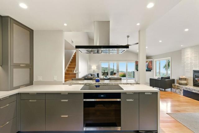 132 Pax Place Court, Aptos CA: https://media.crmls.org/mediaz/03e72240-2003-4855-88a3-275bb345e66b.jpg