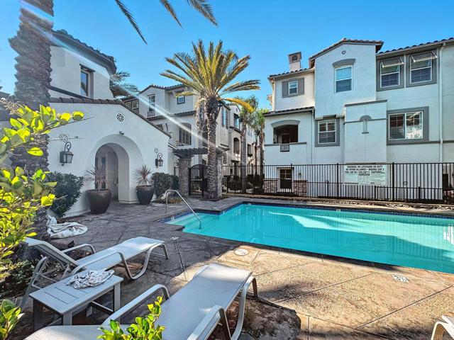 2454 Antlers Way, San Marcos CA: https://media.crmls.org/mediaz/03e77eb5-a15c-44ff-a592-90f2e0a99ba4.jpg