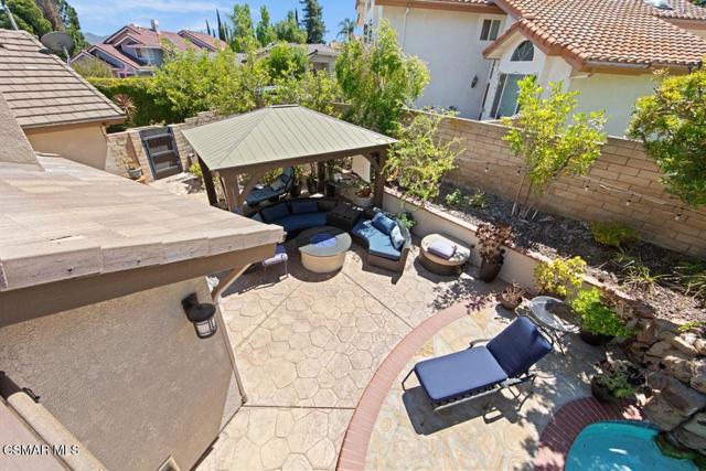 3085 Klamath Avenue, Simi Valley CA: https://media.crmls.org/mediaz/03e7e24e-115e-425a-b853-a7078ad47fb9.jpg