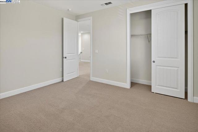 7829 Ridgeline Place, Dublin CA: https://media.crmls.org/mediaz/03e8448a-0db5-4d41-b5c0-7a100671cb45.jpg