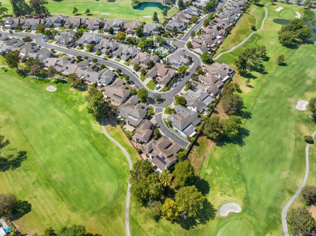 1894 Spyglass Cir, Vista CA: https://media.crmls.org/mediaz/03e864b5-5e9b-4cdd-9ea3-c8521aff2ac9.jpg