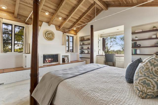 Image 8 of 55 For 31123 Manzanita Crest Road