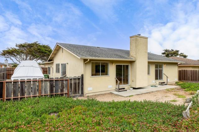 3097 Messinger Drive, Marina CA: https://media.crmls.org/mediaz/03e97427-92e7-4a0f-aa2e-4f6959139ebc.jpg