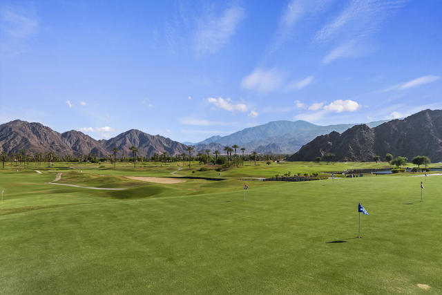044_Golf Course