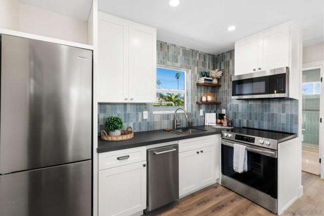 4569 Coronado Ave, San Diego CA: https://media.crmls.org/mediaz/03ec2a33-11b6-4cb6-9b51-b4e3fd220f75.jpg