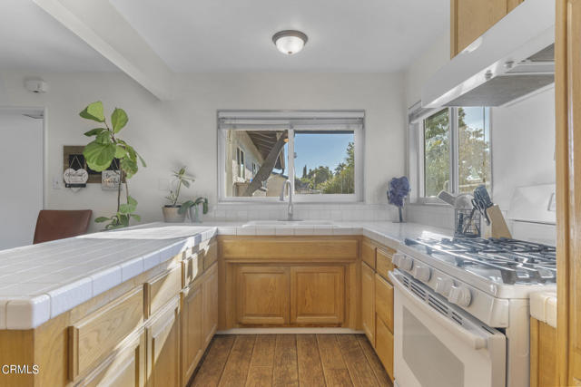 Detail Gallery Image 9 of 37 For 3534 Evans Dr, Simi Valley,  CA 93063 - 3 Beds | 2 Baths