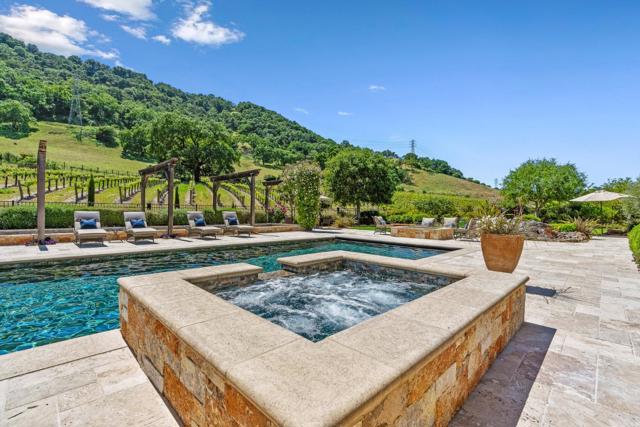 1405 Lakeview Court, San Martin CA: https://media.crmls.org/mediaz/03ecc7dd-c227-415d-ad28-44fd795bd792.jpg