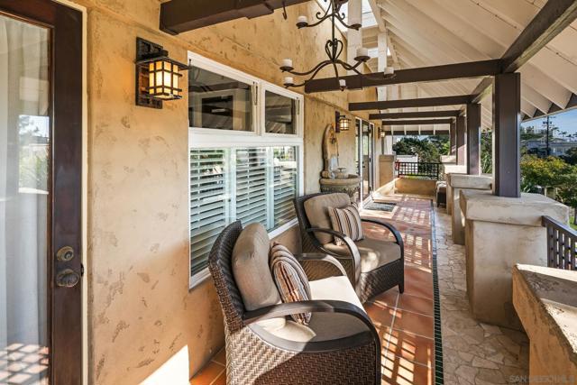 1728 West Lewis, San Diego CA: https://media.crmls.org/mediaz/03ecd348-3e89-4a61-8b13-7d7fc39372c7.jpg