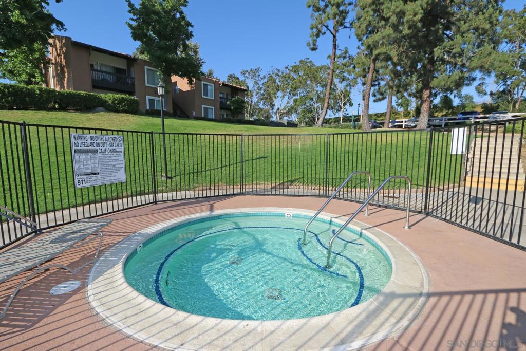 MLS #250039103SD image #29