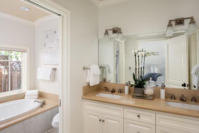 484 Orange Avenue, Los Altos CA: https://media.crmls.org/mediaz/03ee265a-62c0-4ecc-aa3f-b93d28f4cf41.jpg