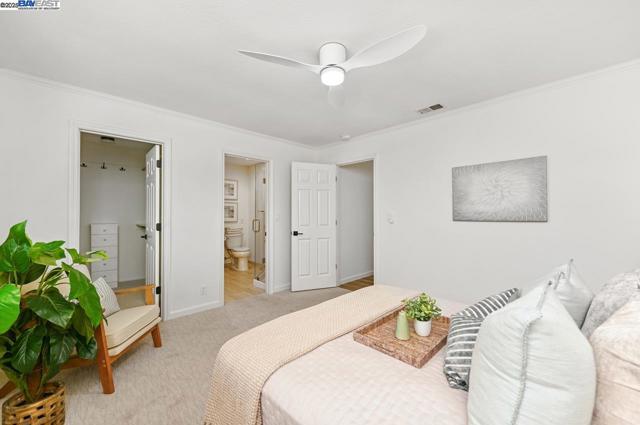 6701 Taffy Ct, Pleasanton CA: https://media.crmls.org/mediaz/03eee125-d22e-4617-88c2-255b7fb4ca0d.jpg
