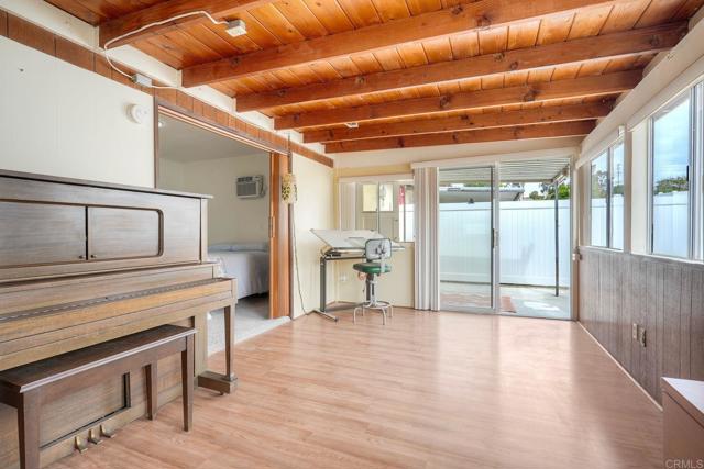 Detail Gallery Image 27 of 47 For 3607 Frenzel Cir, Oceanside,  CA 92056 - 2 Beds | 2 Baths