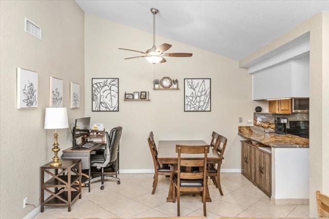 Detail Gallery Image 8 of 24 For 17544 Ashburton Rd, Rancho Bernardo (San Diego),  CA 92128 - 2 Beds | 2 Baths