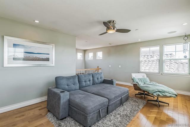 505 N Cedros, Solana Beach CA: https://media.crmls.org/mediaz/03f063df-44c7-41bc-aa52-24728ff94826.jpg