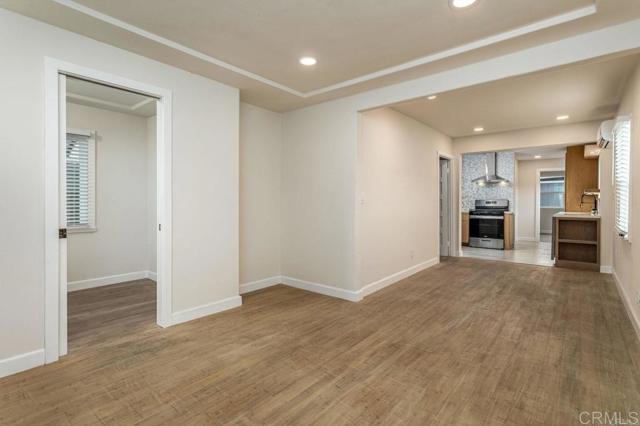 Detail Gallery Image 8 of 23 For 3645 Marlborough Ave, San Diego,  CA 92105 - 3 Beds | 3 Baths