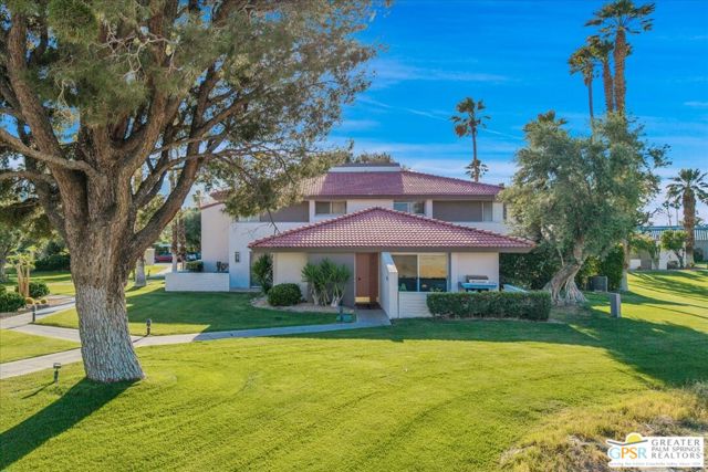 2530 N Whitewater Club Drive #A, Palm Springs, CA 92262