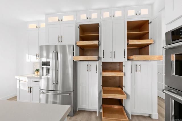 Detail Gallery Image 28 of 68 For 1248 via Christina, Vista,  CA 92084 - 4 Beds | 3 Baths