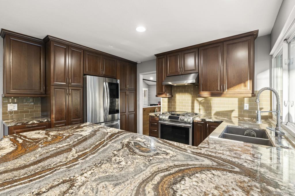 12429 Damasco Ct - photo 10