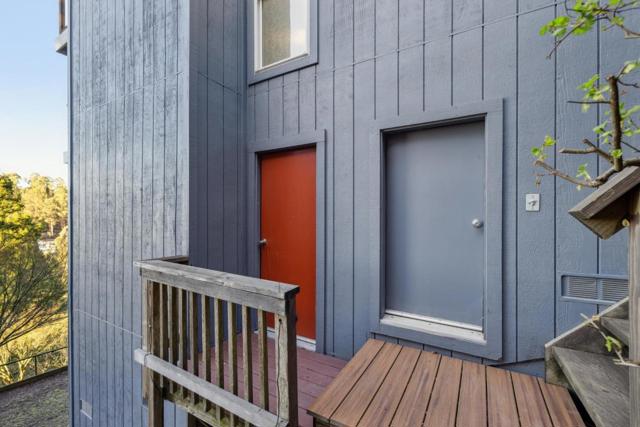 58 Villanova Drive, Oakland CA: https://media.crmls.org/mediaz/03f66b4e-453c-4894-b123-e2d1552ae5ce.jpg