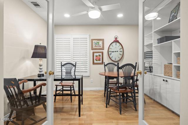985 Corte Augusta, Camarillo CA: https://media.crmls.org/mediaz/03f6ce4b-fc15-4929-855a-ae722f635777.jpg