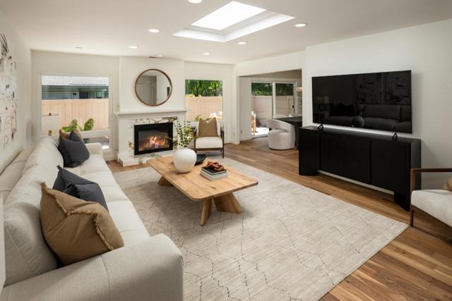 4 Bay Tree Lane, Los Altos CA: https://media.crmls.org/mediaz/03f86302-63f9-4d50-96ed-3019e9fa44e2.jpg