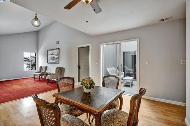 4909 Romeo, Fremont CA: https://media.crmls.org/mediaz/03f865d3-130b-4e45-b8d5-94c27029a1ad.jpg