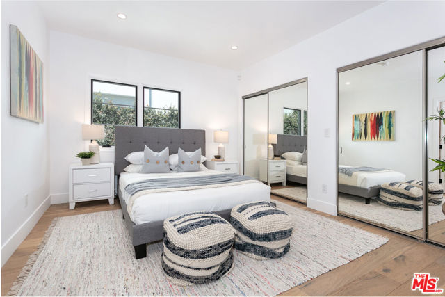 732 N Cherokee Avenue, Los Angeles CA: https://media.crmls.org/mediaz/03f86ce6-c359-4a0d-b7e1-e9c3b1b4d3b4.jpg