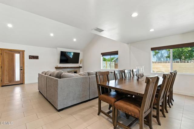 Detail Gallery Image 10 of 41 For 44502 Palm Vista Ave, Lancaster,  CA 93535 - 5 Beds | 3 Baths