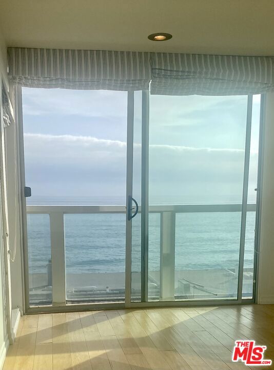 Drew Fenton | 11942 Whitewater Lane Malibu CA | MLS: 7428379 Drew Fenton | 11942 Whitewater Lane Malibu CA | MLS: 7428379