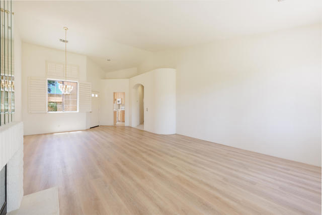 106 Celano Circle, Palm Desert CA: https://media.crmls.org/mediaz/03fba94f-fc7d-400f-bd20-9c5cf7ed5301.jpg
