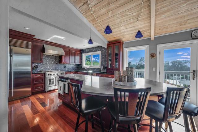 445 Monterey Drive, Aptos CA: https://media.crmls.org/mediaz/03fbe939-d077-4cb3-8e96-a9c05a3e6d46.jpg