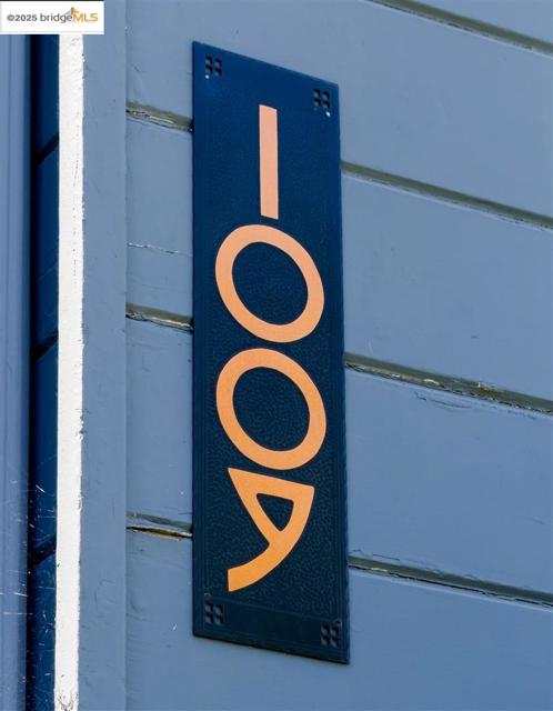 1009 Richmond st, El Cerrito CA: https://media.crmls.org/mediaz/03fc7094-2ffa-470b-85a9-a8253688de63.jpg