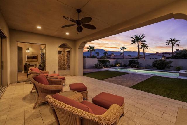 55120 Autumn Valley Court, La Quinta CA: https://media.crmls.org/mediaz/03fe8873-cb9c-4049-b2cf-699676fa4d22.jpg