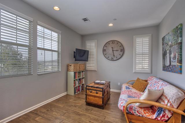 Detail Gallery Image 16 of 36 For 7146 Sitio Destino, Carlsbad,  CA 92009 - 4 Beds | 3 Baths