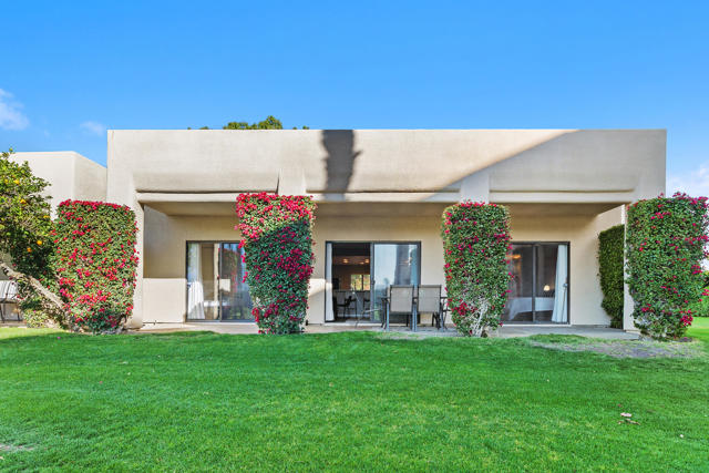 67837 N Portales Drive, Cathedral City CA: https://media.crmls.org/mediaz/0402b08f-cbba-4ad9-8b08-19d2fe8b216a.jpg