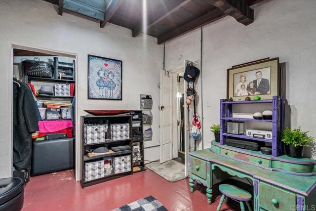 4210 Black Mountain Road, La Mesa CA: https://media.crmls.org/mediaz/04035d66-cbcc-4601-b5e1-f9b39ea86ac4.jpg
