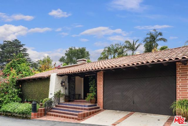 Image 3 for 12235 Paisley Ln, Los Angeles, CA 90049