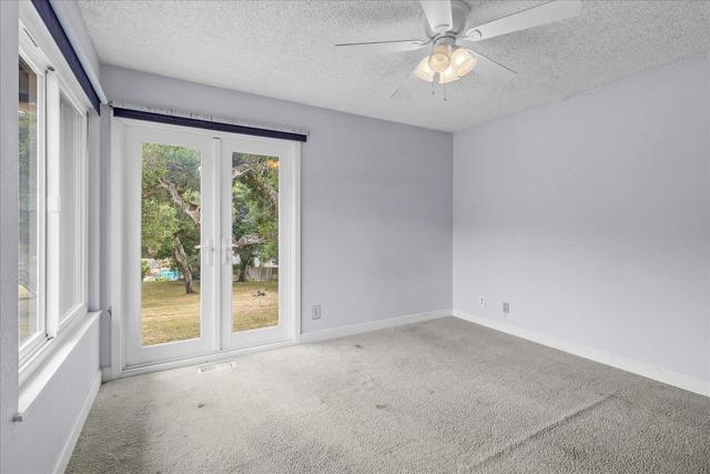 19515 Vierra Canyon Road, Salinas CA: https://media.crmls.org/mediaz/0407e1d2-2101-48e5-a310-cb200957a4ee.jpg