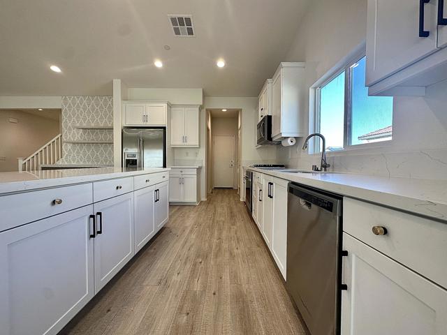 84671 Cabernet Lane, Indio CA: https://media.crmls.org/mediaz/04080c7d-c2ea-4183-bc83-2392ac91dc5d.jpg