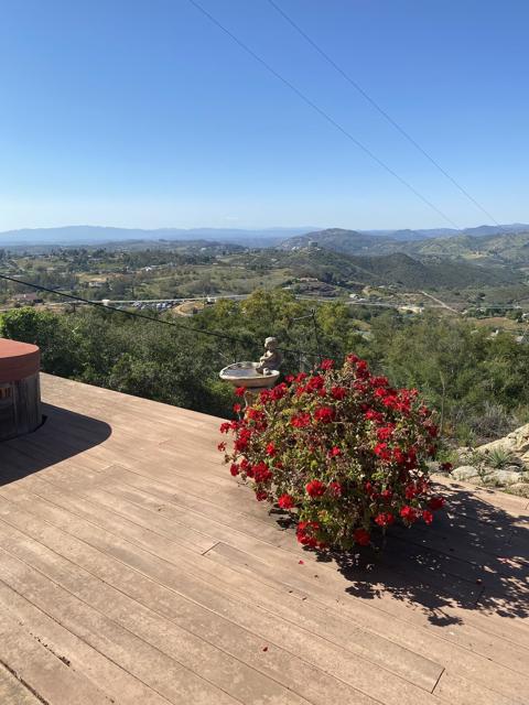 Detail Gallery Image 22 of 44 For 30603 Roadrunner Ridge, Valley Center,  CA 92082 - 3 Beds | 2/1 Baths