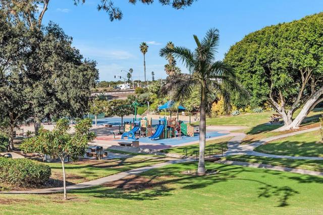 Detail Gallery Image 22 of 22 For 163 Norfolk Dr, Cardiff By The Sea,  CA 92007 - 2 Beds | 2 Baths