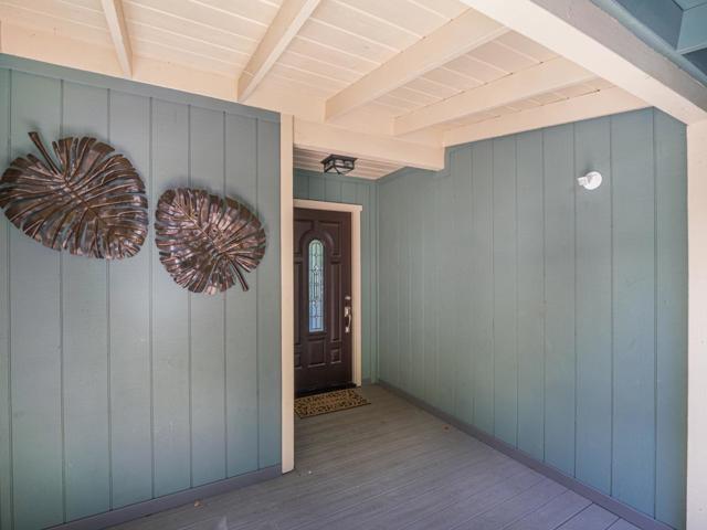 609 Encino Drive, Aptos CA: https://media.crmls.org/mediaz/0408c62f-194c-4853-a99c-ae246aa7b573.jpg