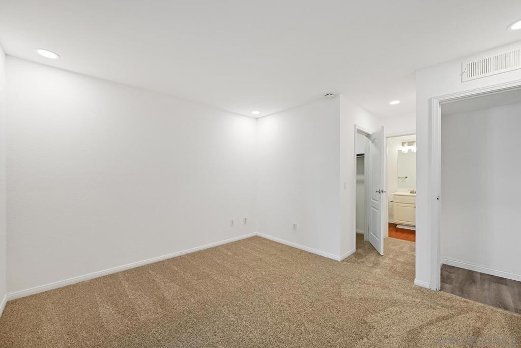 12047 Alta Carmel Ct - photo 9