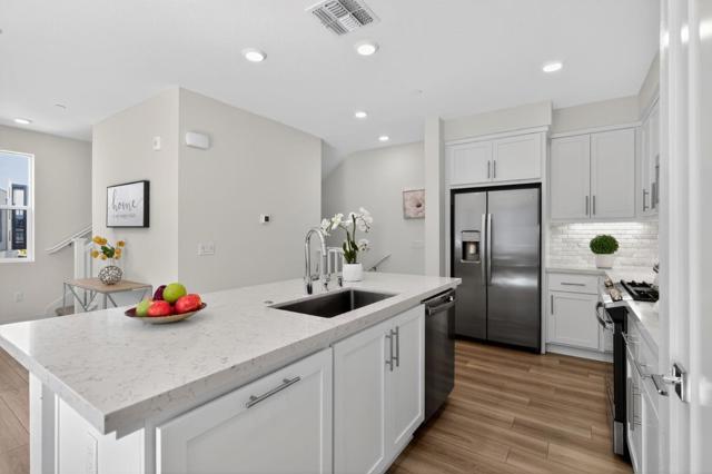 3891 Vanguard, Fremont CA: https://media.crmls.org/mediaz/040a726f-c3d8-487a-9ff1-36dffc26e6d5.jpg